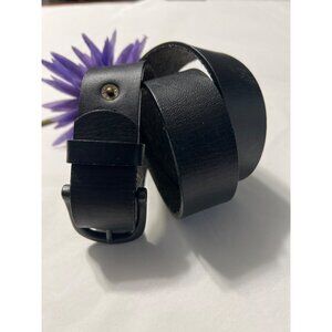 Vintage Levis Black Leather Belt Medium 30-34